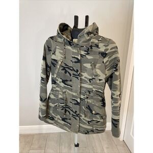 Bellivera Hooded Ladies size S Camo Jacket 100% Cotton light weigt 6 Pocket
